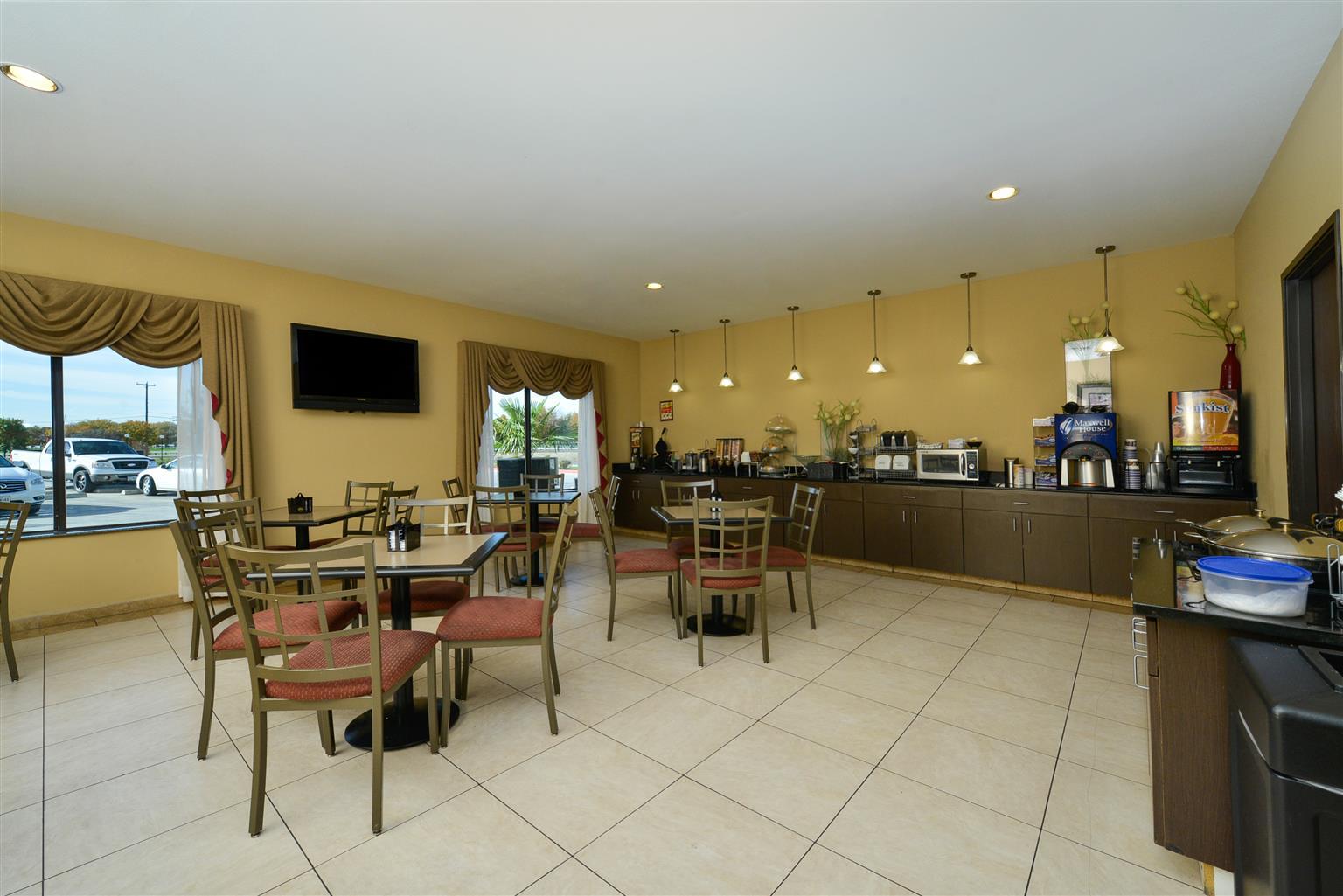Best Western Plus Burleson Inn & Suites Exterior foto